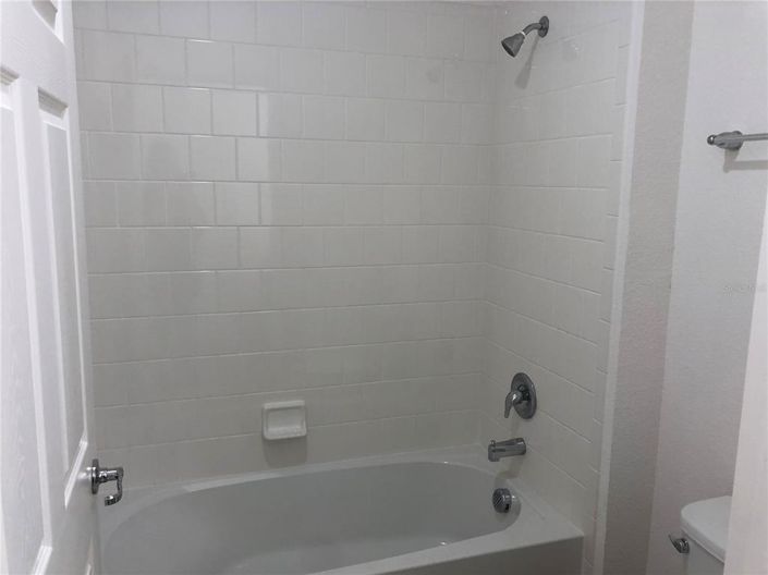 Image No.20-4 Bed Property for sale