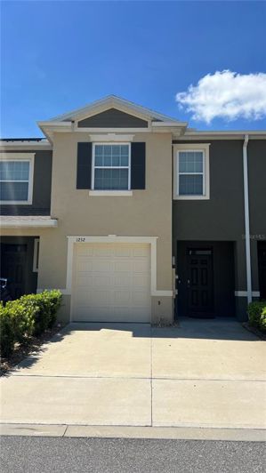Image No.1-3 Bed Townhouse for sale