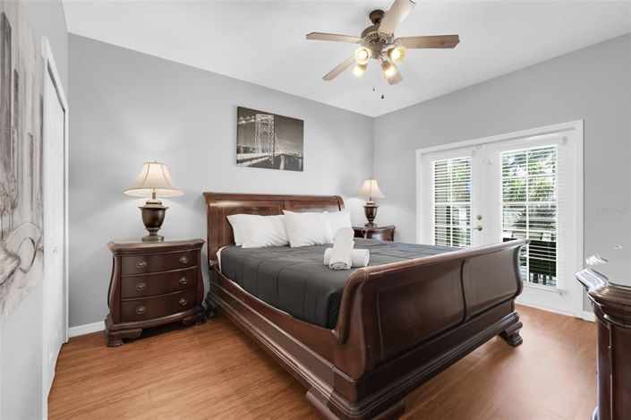 Image No.21-6 Bed Property for sale