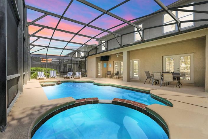 Image No.44-6 Bed Property for sale