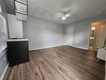 fa005713