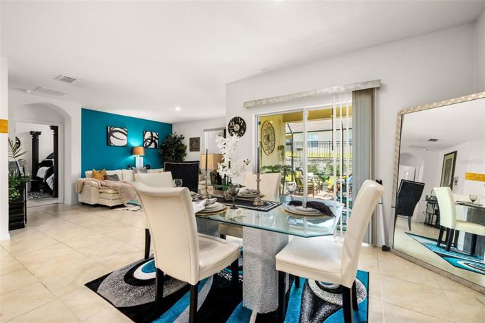 Image No.7-4 Bed Property for sale