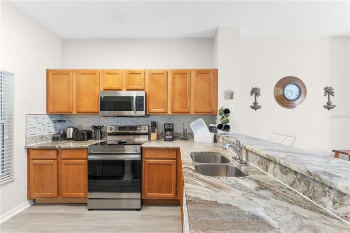 Image No.13-3 Bed Townhouse for sale