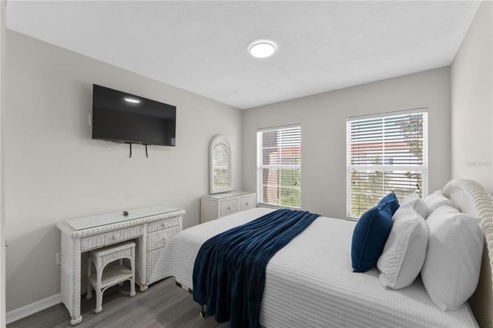 Image No.20-3 Bed Townhouse for sale