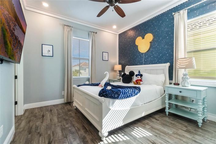 Image No.10-4 Bed Property for sale