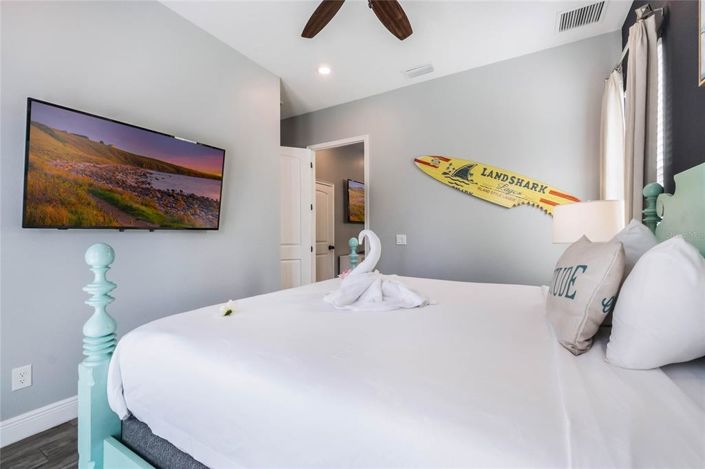 Image No.14-4 Bed Property for sale