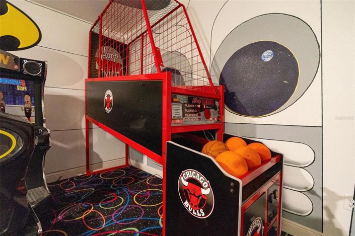 Image No.21-5 Bed Property for sale