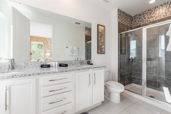 Image No.23-5 Bed Property for sale