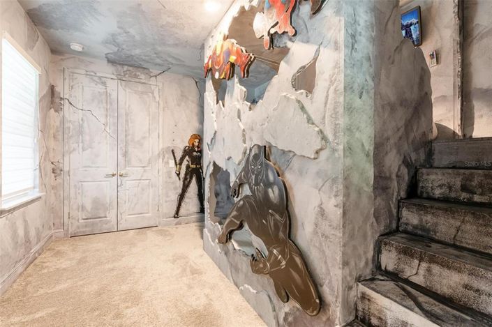 Image No.25-5 Bed Property for sale