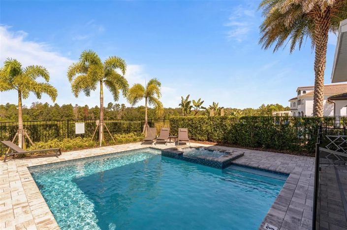 Image No.48-5 Bed Property for sale