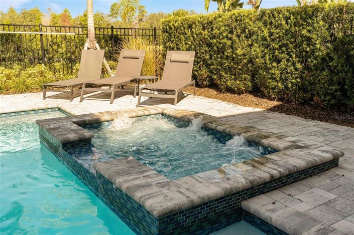 Image No.49-5 Bed Property for sale