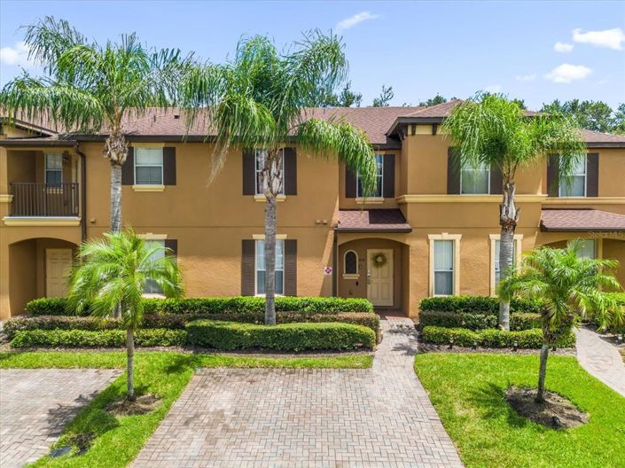 Image No.1-4 Bed Townhouse for sale