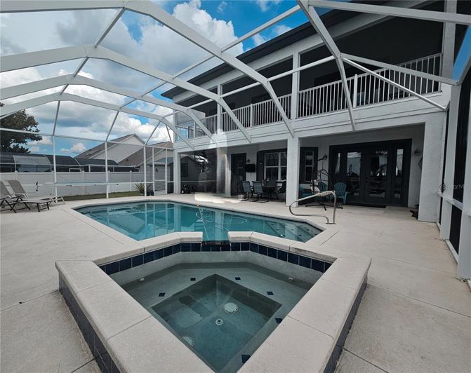 Image No.11-5 Bed Property for sale