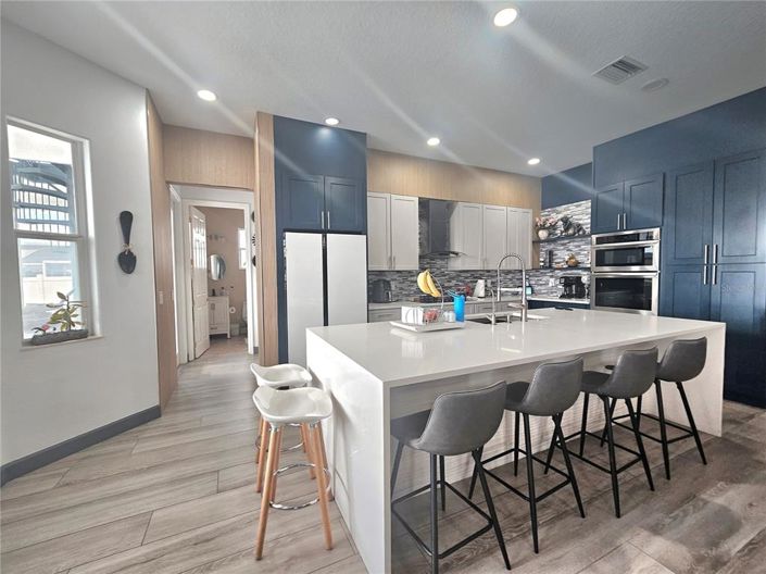 Image No.13-5 Bed Property for sale