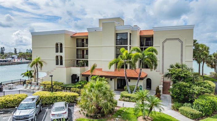 Image No.1-2 Bed Property for sale