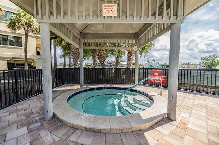 Image No.22-2 Bed Property for sale