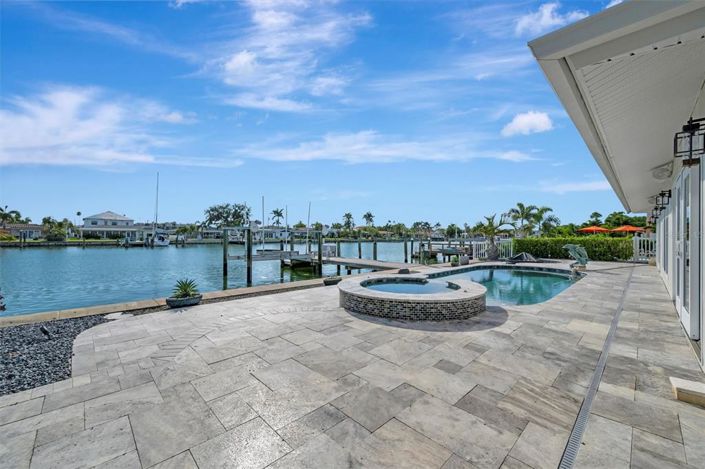 Image No.10-Propriété de 3 chambres à vendre à Treasure Island