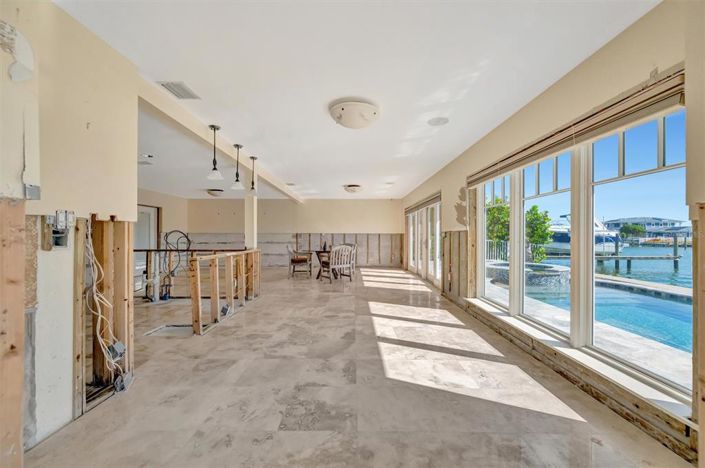 Image No.35-Propriété de 3 chambres à vendre à Treasure Island