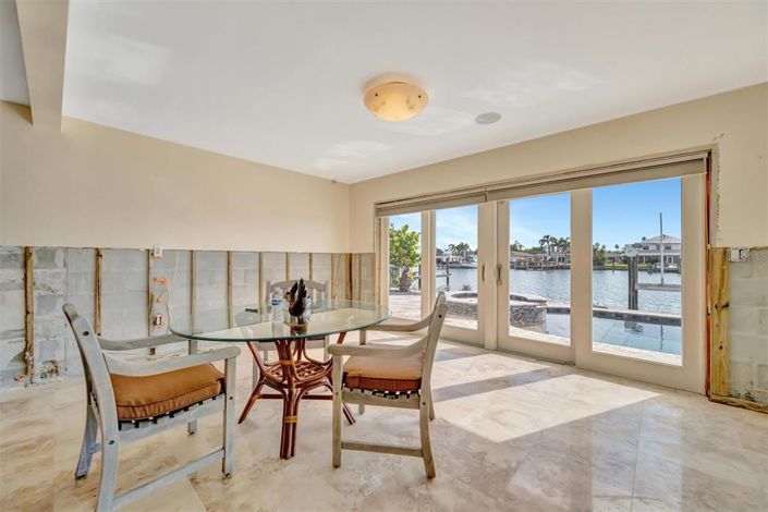 Image No.42-Propriété de 3 chambres à vendre à Treasure Island