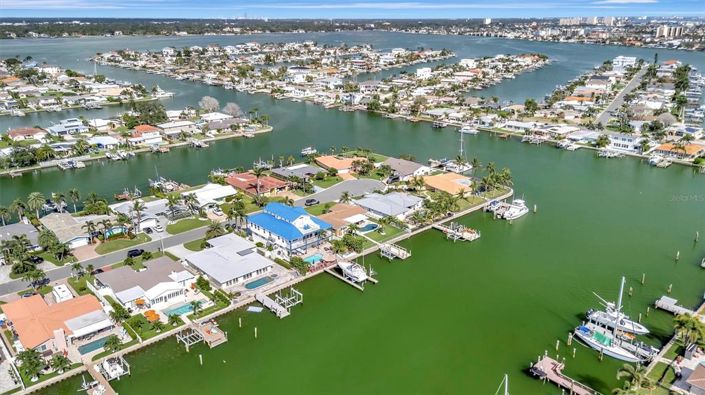 Image No.5-3 Bed Property for sale