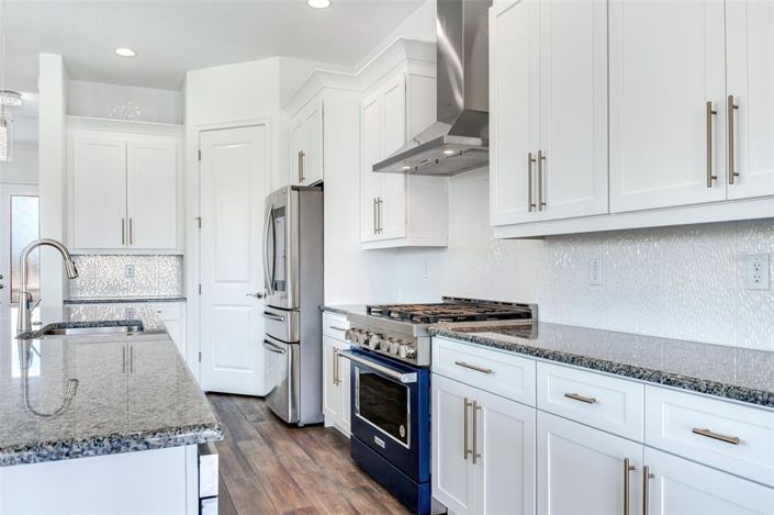 Image No.28-4 Bed Property for sale