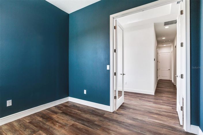 Image No.63-4 Bed Property for sale