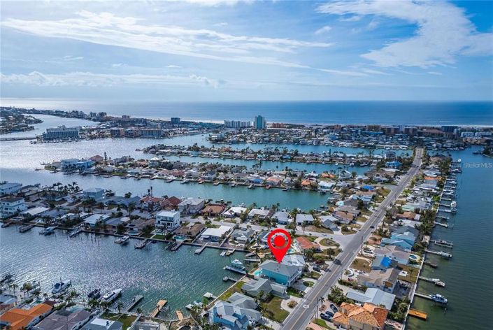 Image No.69-4 Bed Property for sale