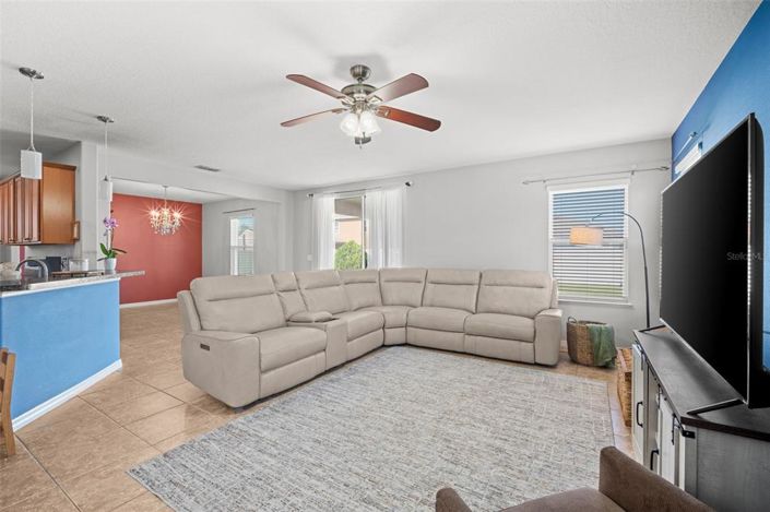 Image No.13-4 Bed Property for sale