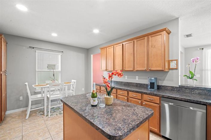 Image No.19-4 Bed Property for sale