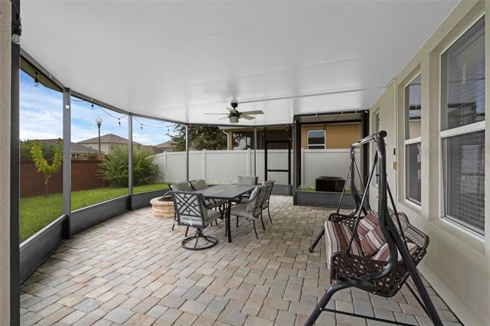 Image No.30-5 Bed Property for sale