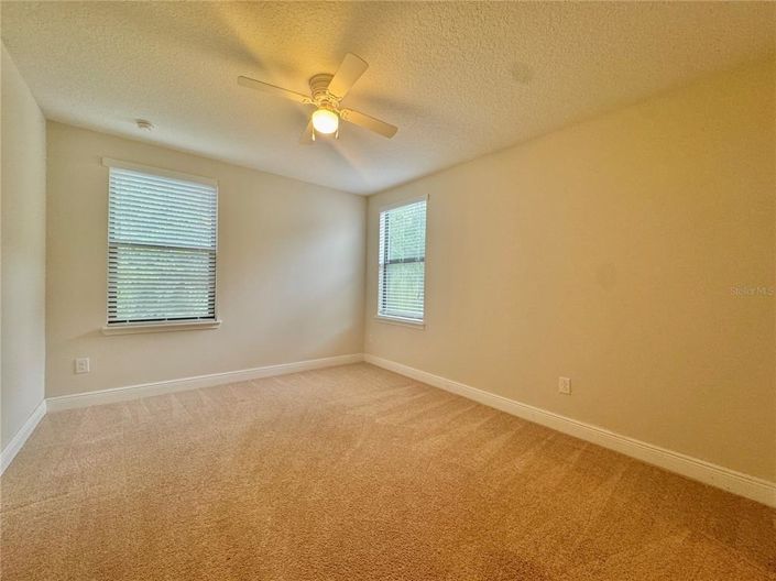 Image No.15-4 Bed Townhouse for sale