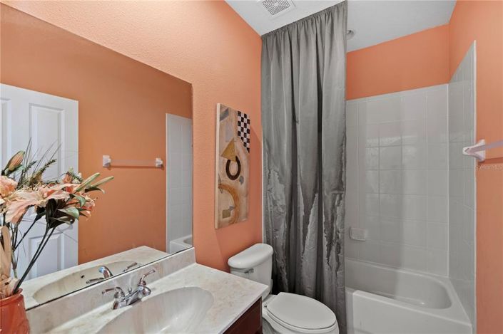 Image No.18-4 Bed Property for sale