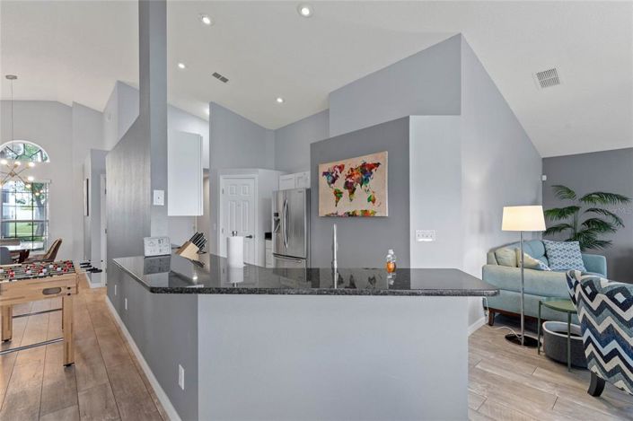 Image No.19-4 Bed Property for sale