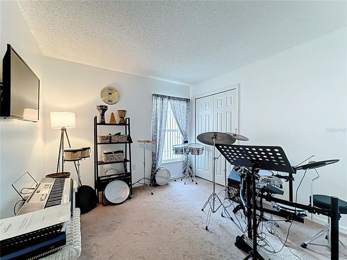 Image No.32-4 Bed Property for sale