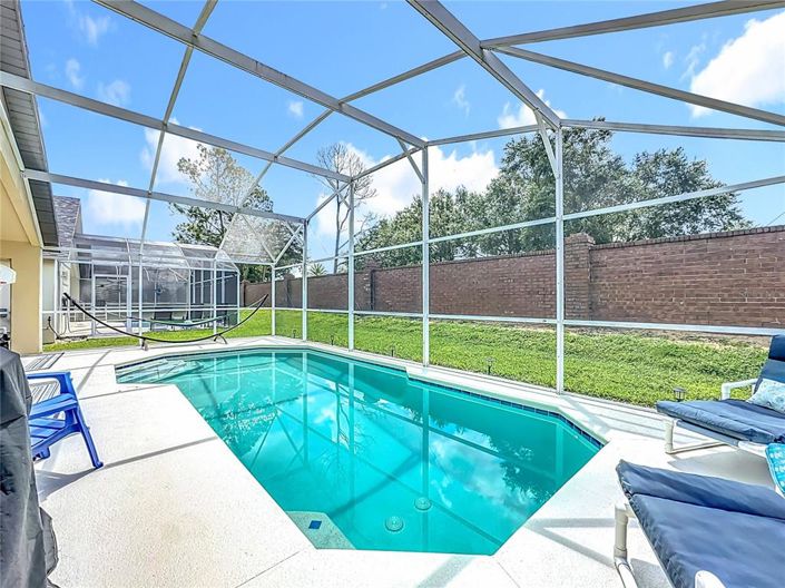 Image No.43-4 Bed Property for sale