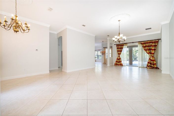 Image No.4-Propriété de 5 chambres à vendre à Kissimmee