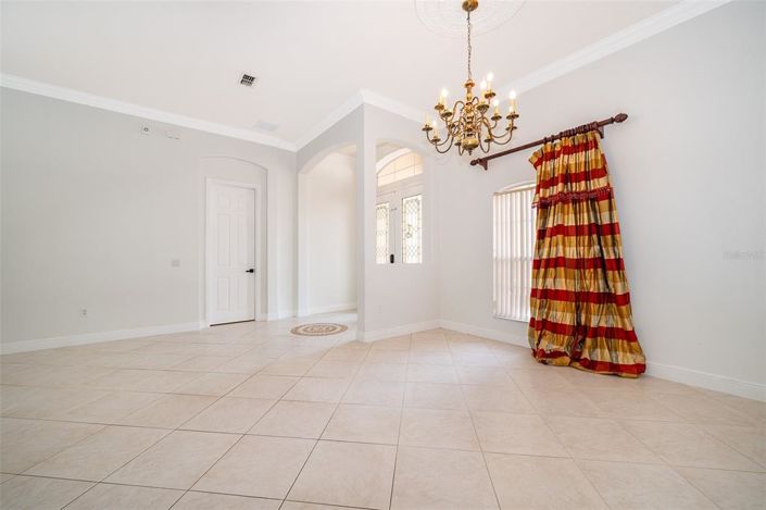 Image No.6-Propriété de 5 chambres à vendre à Kissimmee
