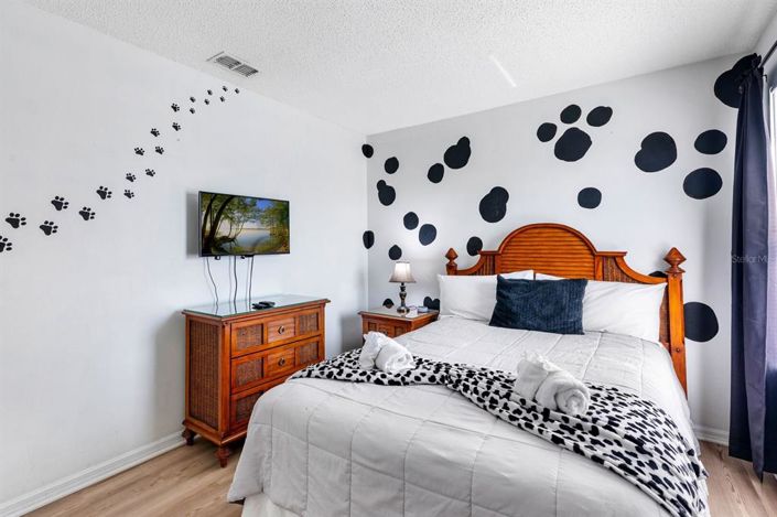 Image No.21-7 Bed Property for sale