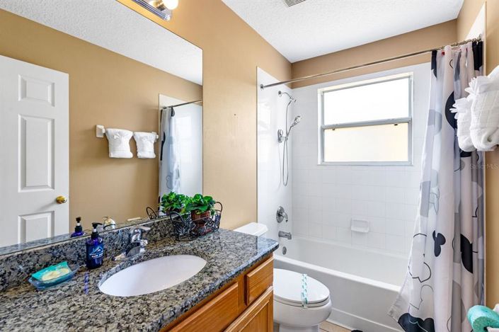 Image No.30-7 Bed Property for sale