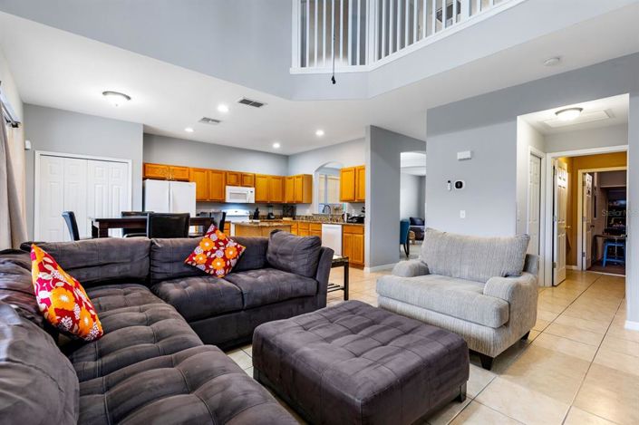 Image No.37-7 Bed Property for sale