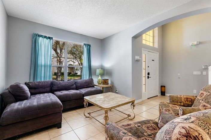 Image No.39-7 Bed Property for sale