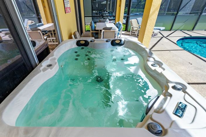 Image No.4-7 Bed Property for sale