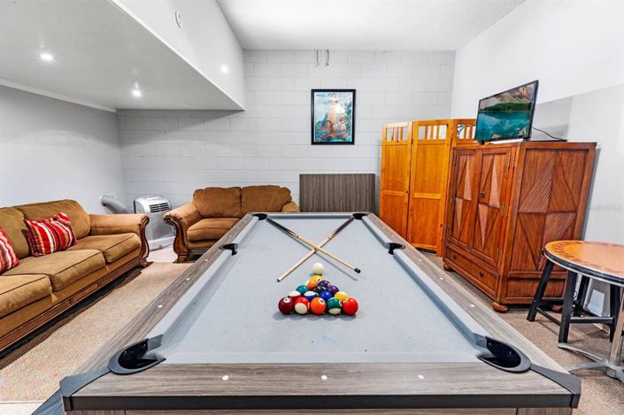 Image No.45-7 Bed Property for sale