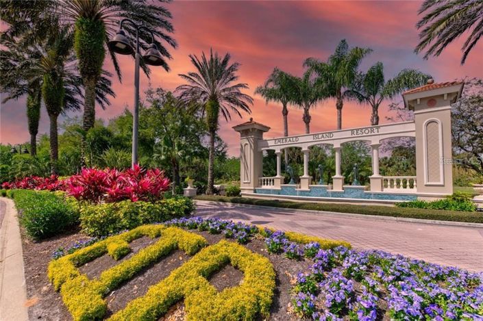 Image No.69-7 Bed Property for sale