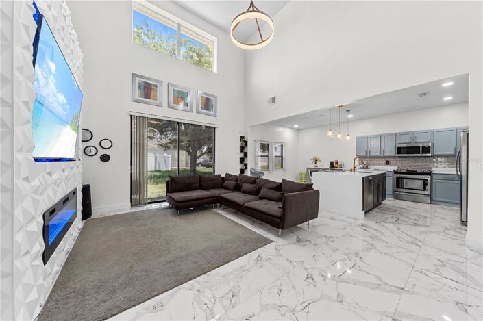 Image No.7-4 Bed Property for sale