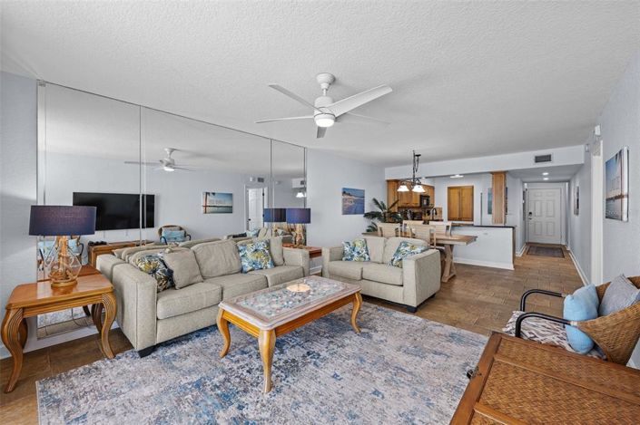 Image No.16-3 Bed Property for sale