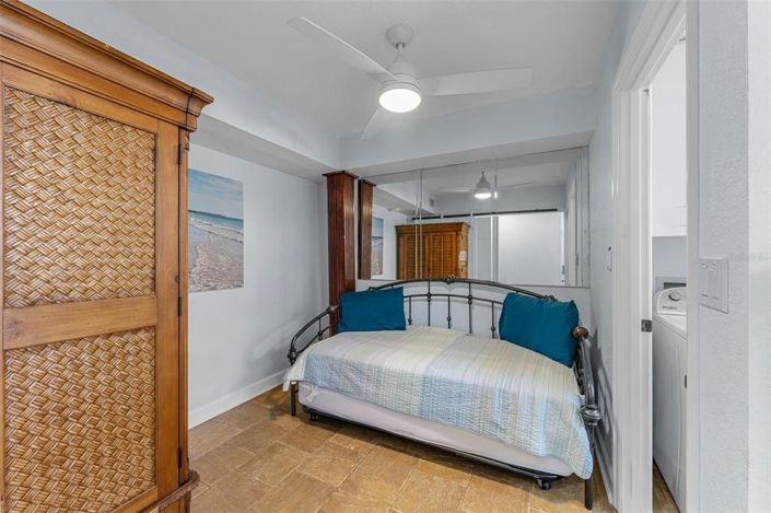 Image No.32-3 Bed Property for sale