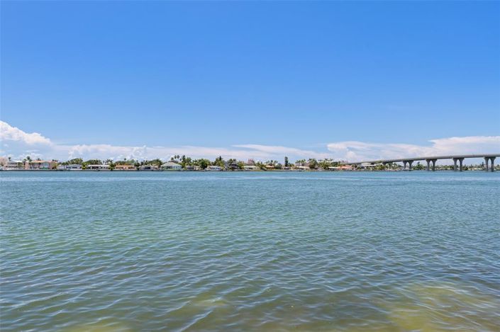 Image No.43-3 Bed Property for sale