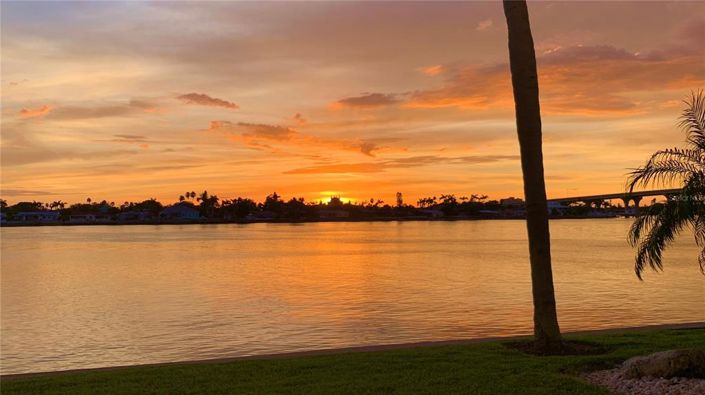 Image No.45-3 Bed Property for sale