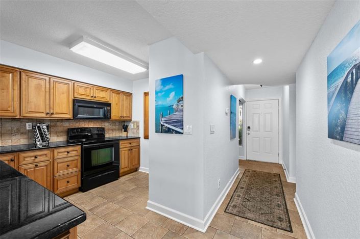 Image No.5-3 Bed Property for sale